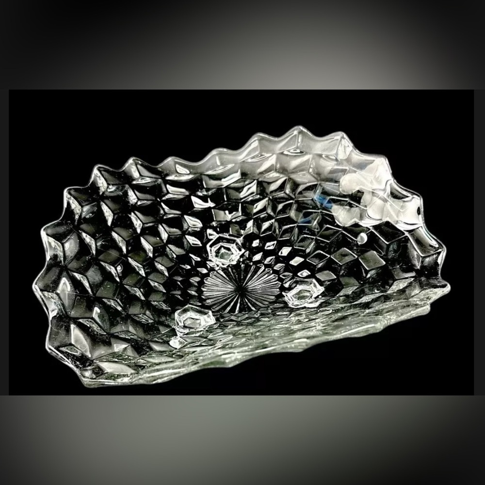 Fostoria American 2056 Clear Tri-corner 3 Footed Serving Fruit Bowl Vintage